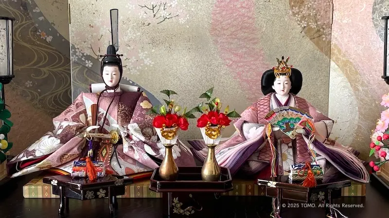 Odairi-sama and Ohina-sama displayed for Hinamatsuri.