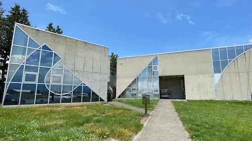 Exterior of the Japan Ukiyo-e Museum